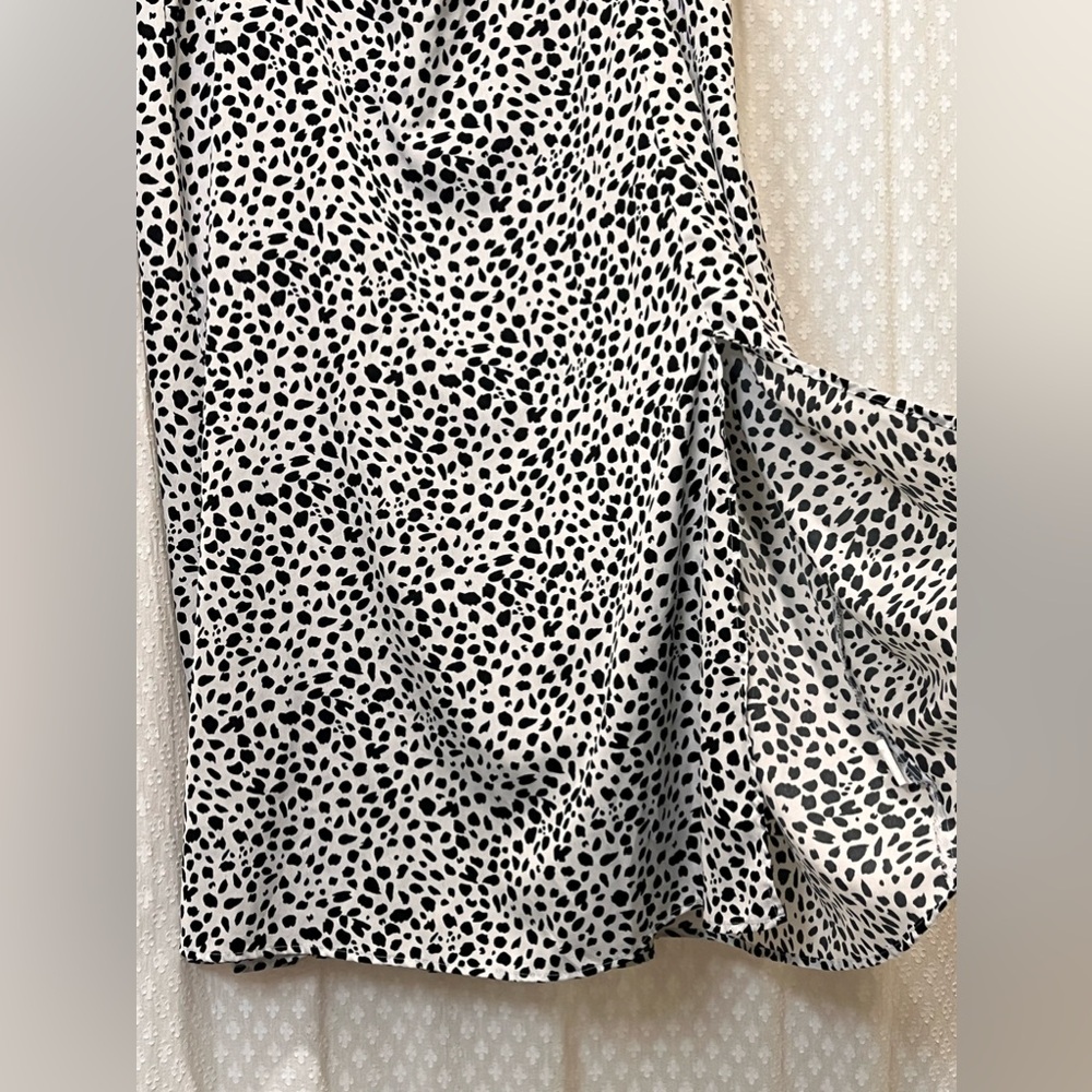 Shein Curve B&W Dalmation‎ Print. 4XL.